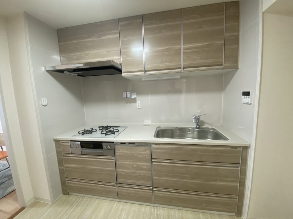 おしゃれで便利・耐久性にも優れたキッチン